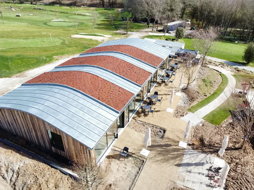 cubierta curva cinc cafeteria golf6
