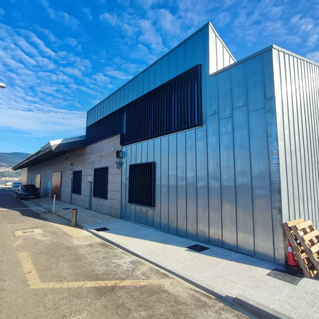 fachada cubierta lonja campelo1