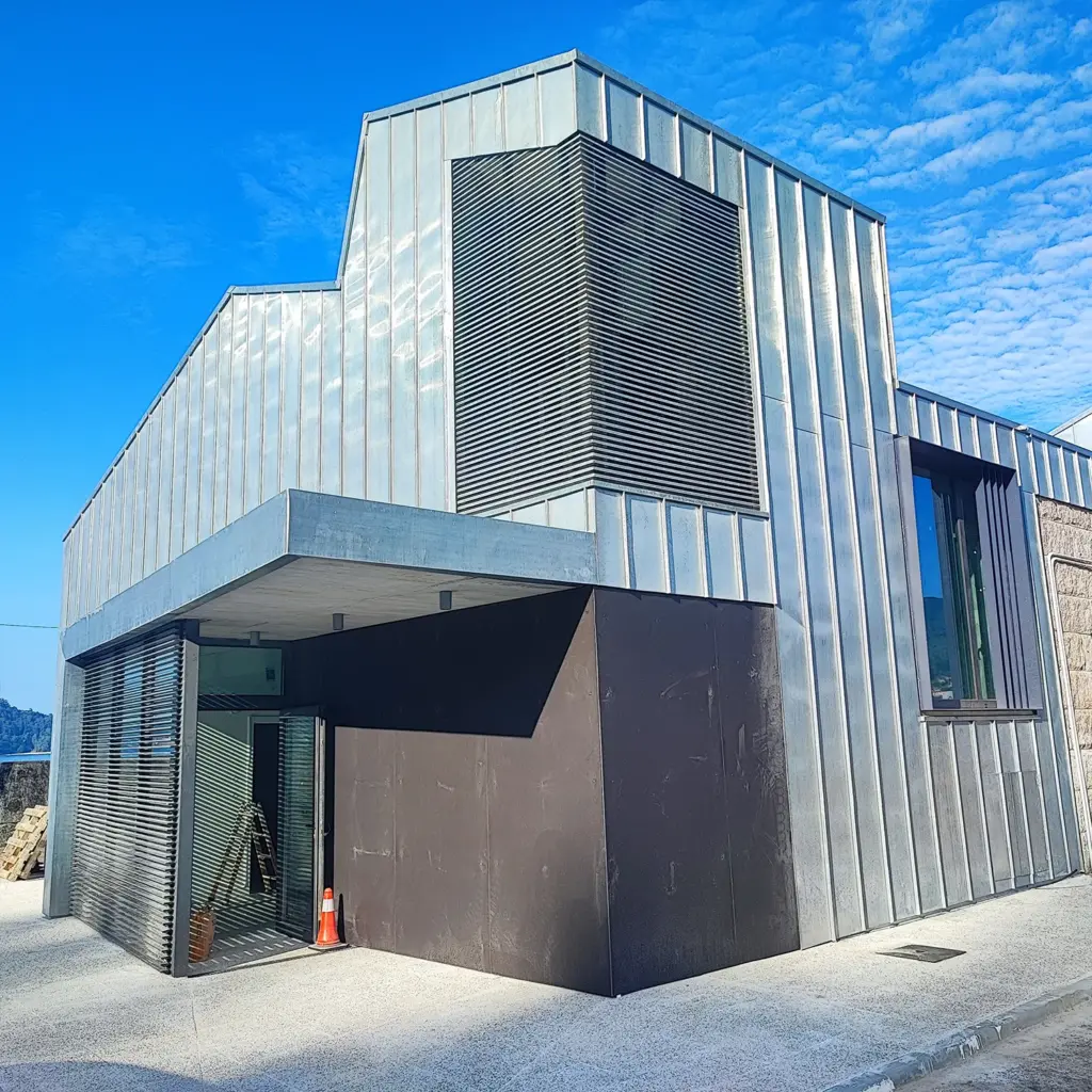 fachada cubierta lonja campelo4